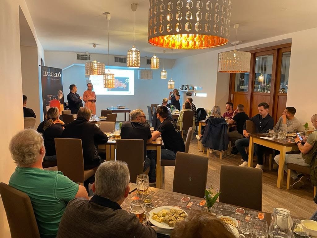Firemní akce v restauraci